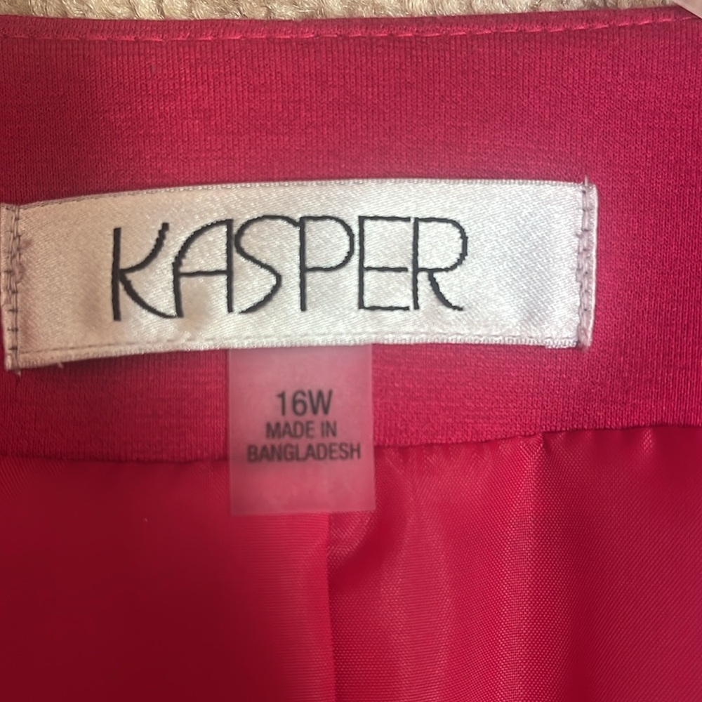 Kasper Women's 2 piece dress and Blazer. Fuchsia and black - Picture 7 of 7